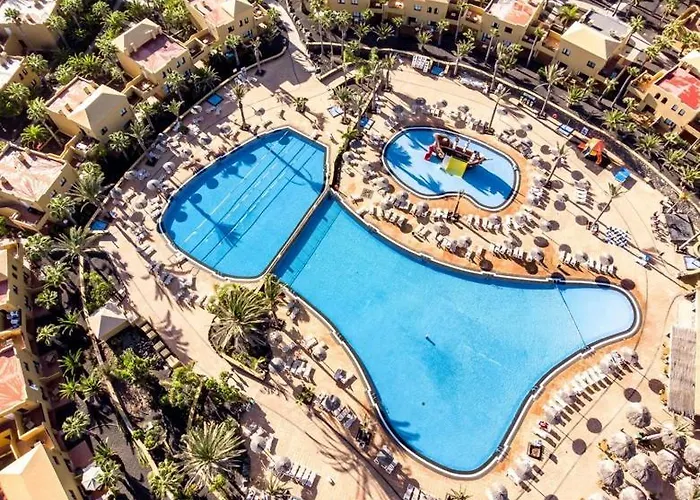 Papagayo 21-22, Big Pool And Free Wifi