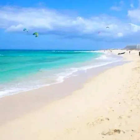 Papagayo 21-22, Big Pool And Free Wifi Apartment Corralejo